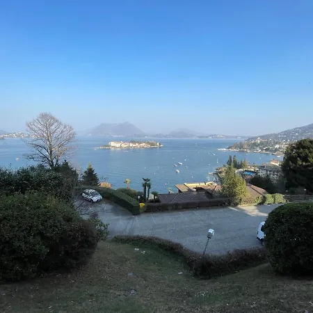 Vista Lago, Giardino A Vista Isole Borromee E Golfo Borromeo - Stresaflat סטרסה