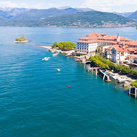 Vista Lago, Giardino A Vista Isole Borromee E Golfo Borromeo - Stresaflat Stresa